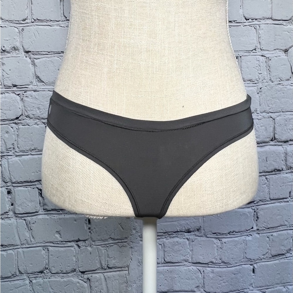 NWOT Zella Grey Athletic Thong XL
